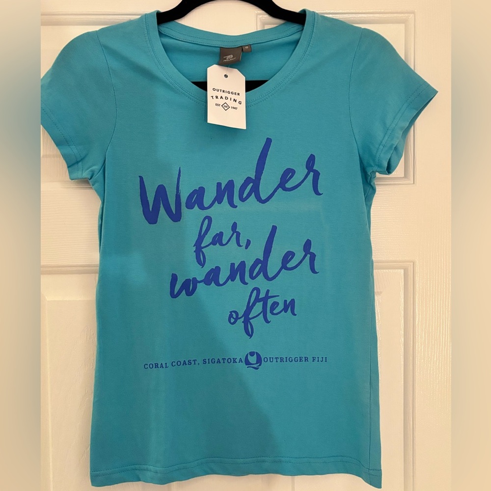 NWT Fiji Coral Coast Turquoise Blue 100% Cotton T-shirt - Women’s Size 10